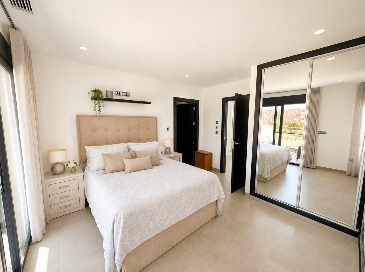 Villa 5 habitaciones en venta - Mar Menor Golf Resort - foto 16