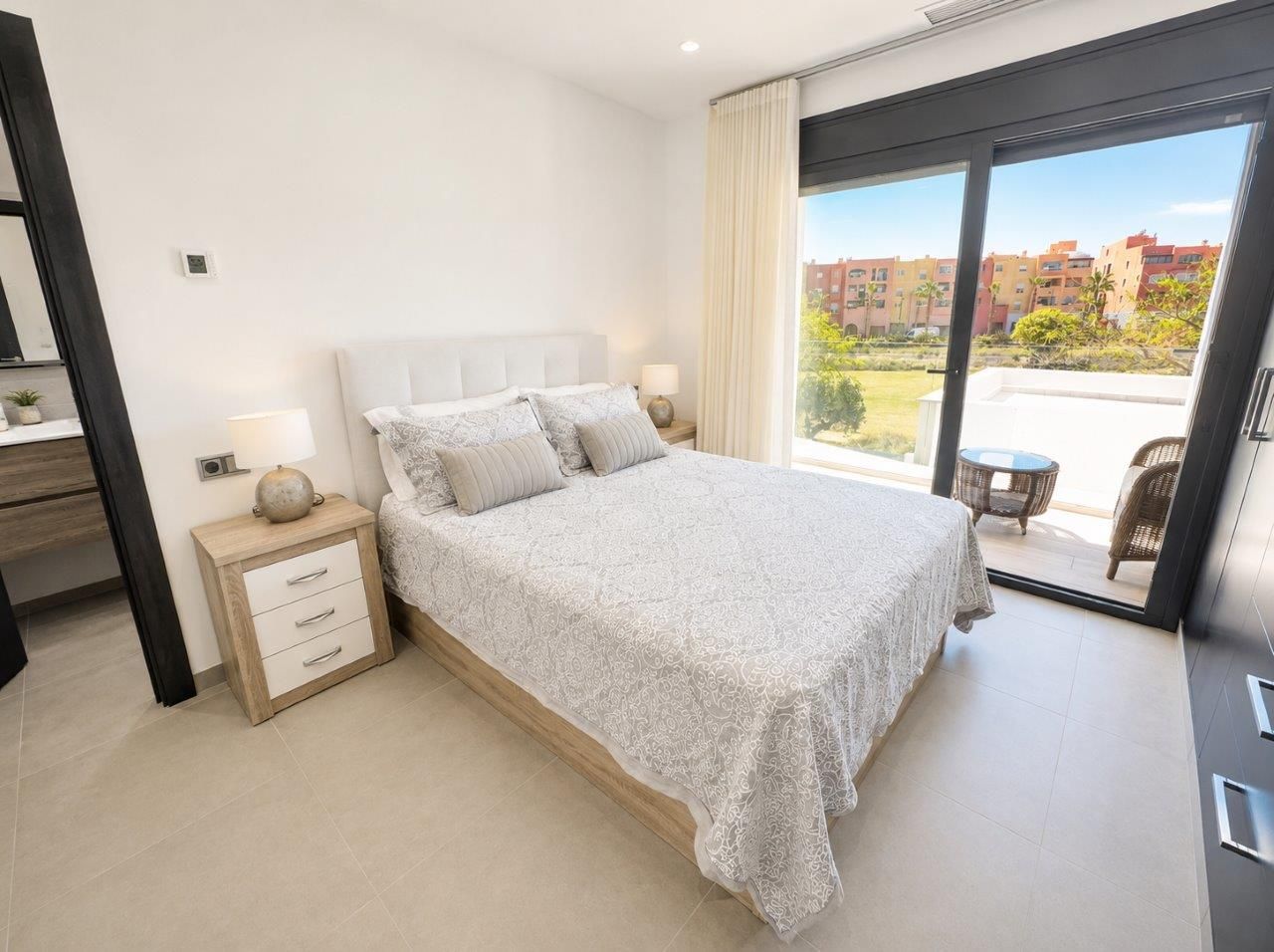 Villa 5 habitaciones en venta - Mar Menor Golf Resort - foto 25
