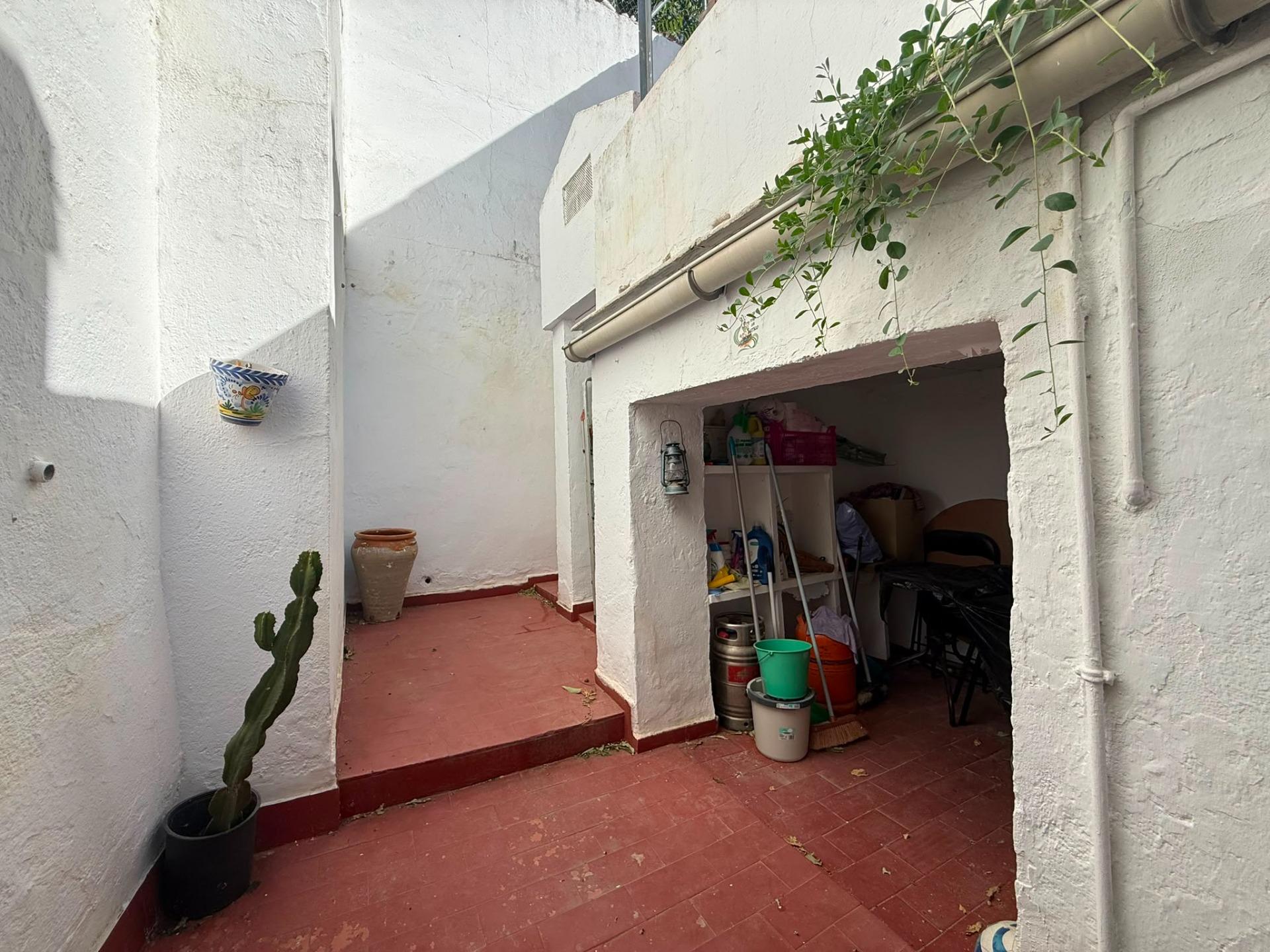 Casa en el Centro: Espacio y Comodidad en Dos Plantas - foto 19