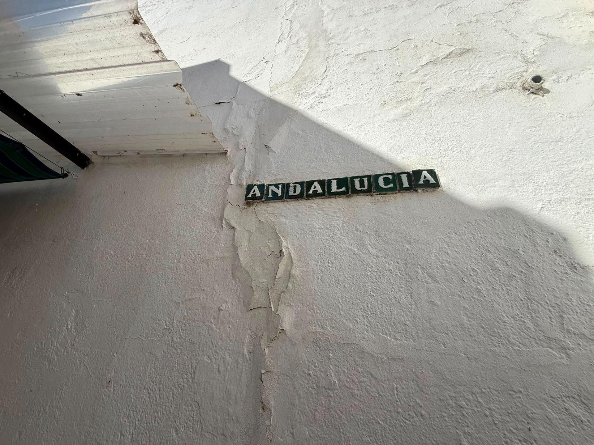Casa en el Centro: Espacio y Comodidad en Dos Plantas - foto 22