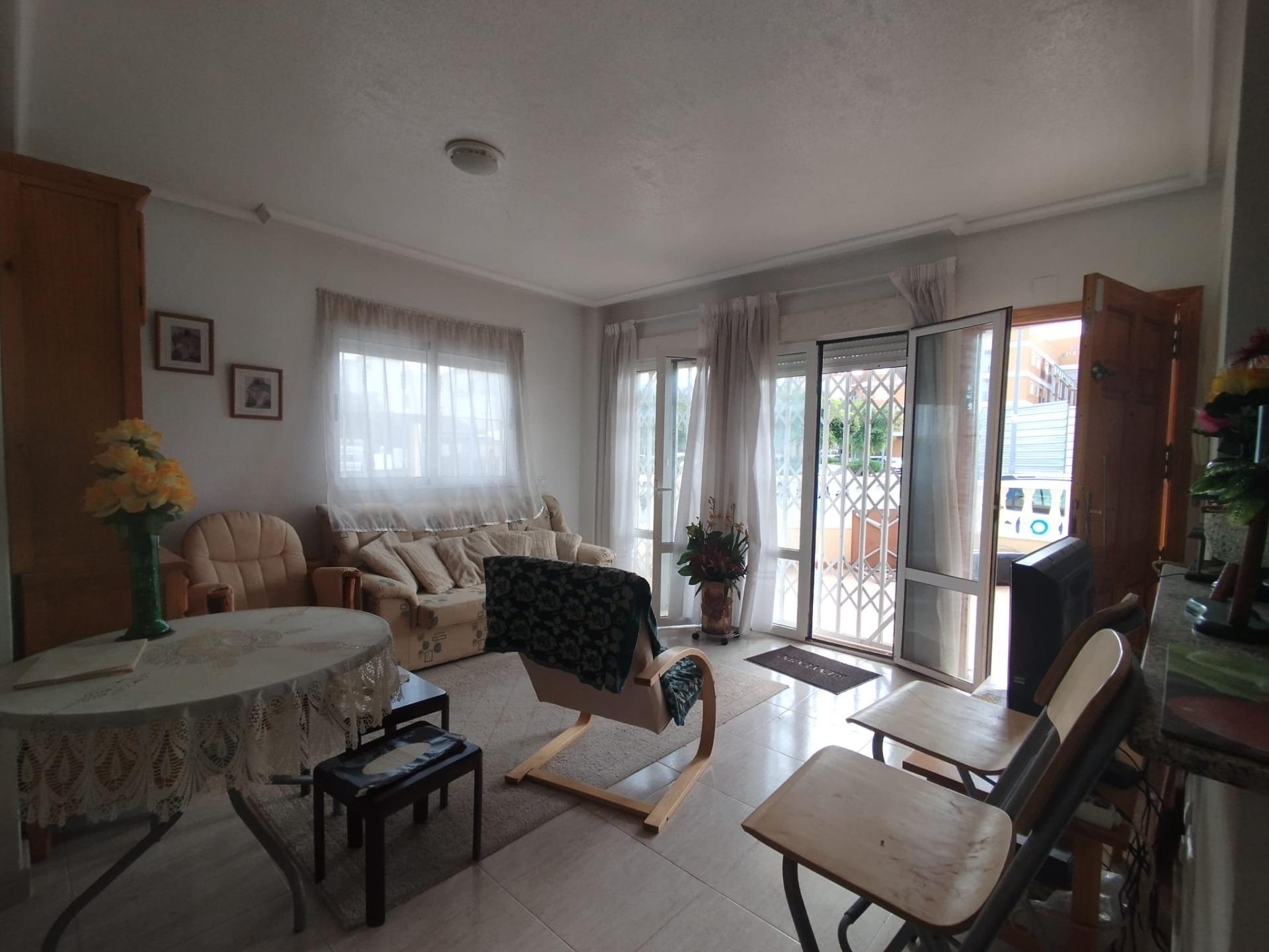 Estupendo apartamento en planta baja en Los Palacios- Formen - foto 5