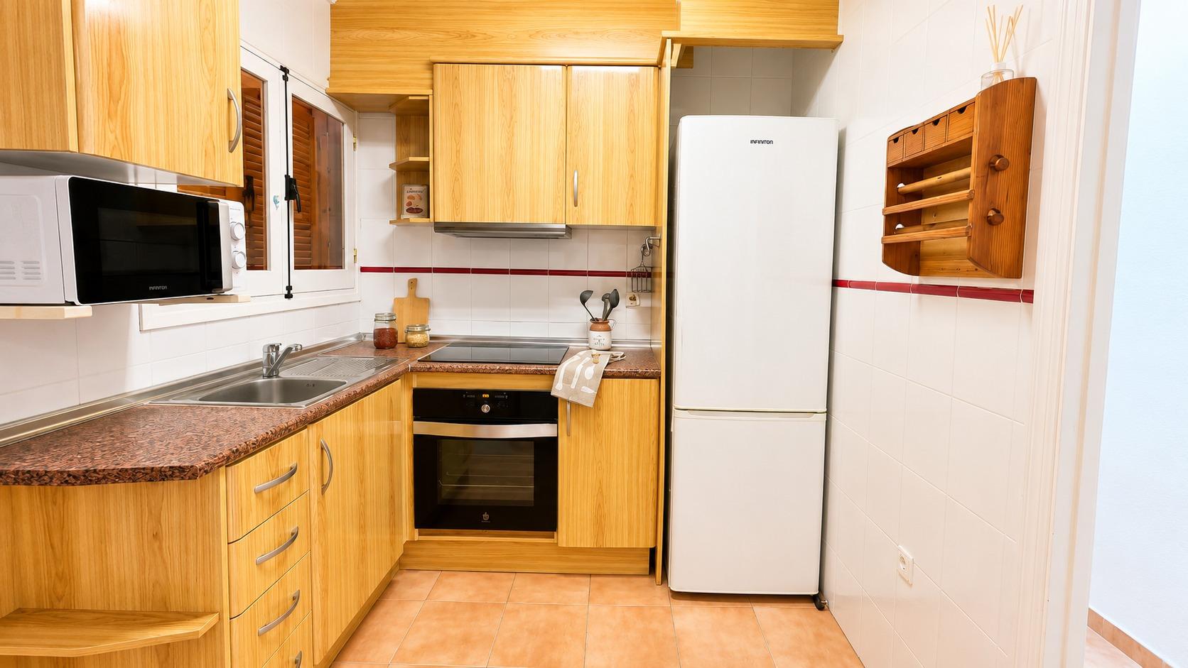 Apartamento de 2 dormitorios con garaje incluido en zona Ave - foto 9
