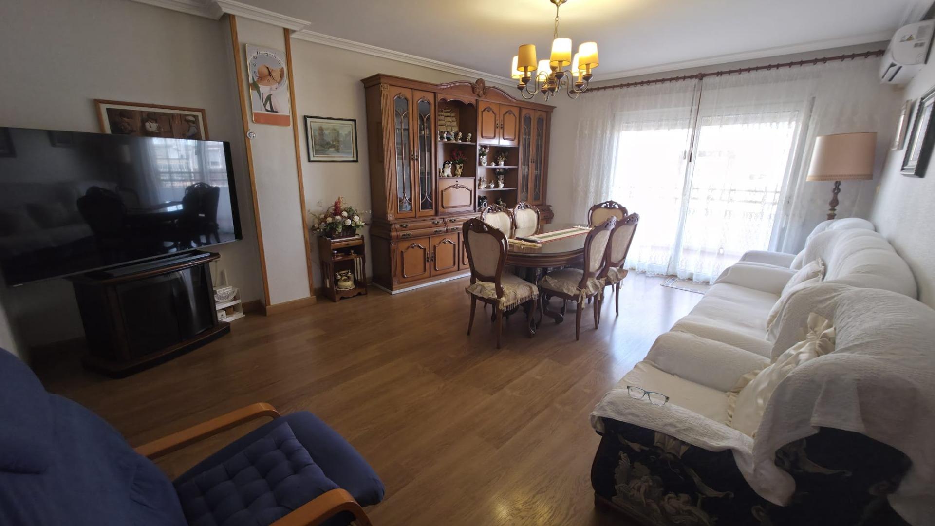 Amplio Apartamento de 3 habitaciones en Torrevieja, Acequion - foto 20