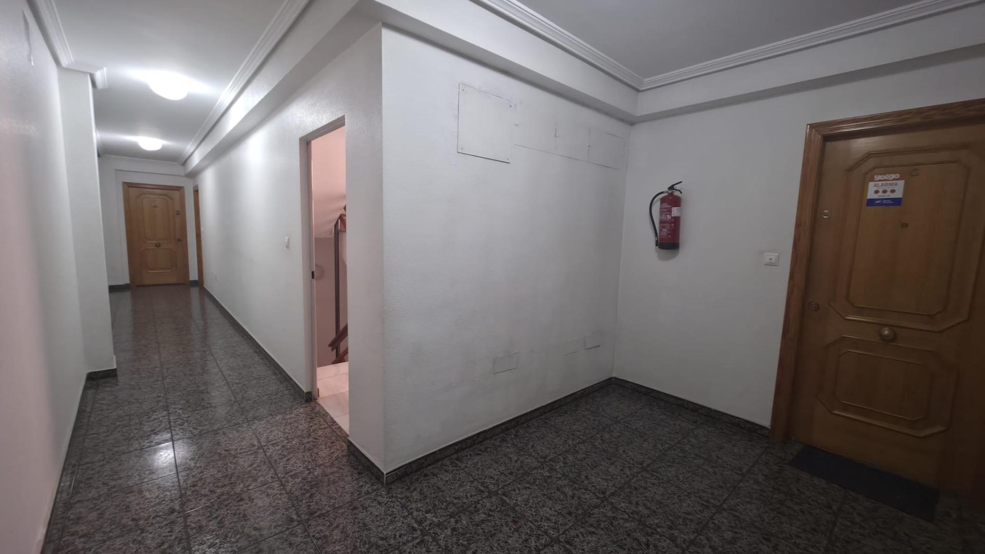 Amplio Apartamento de 3 habitaciones en Torrevieja, Acequion - foto 25