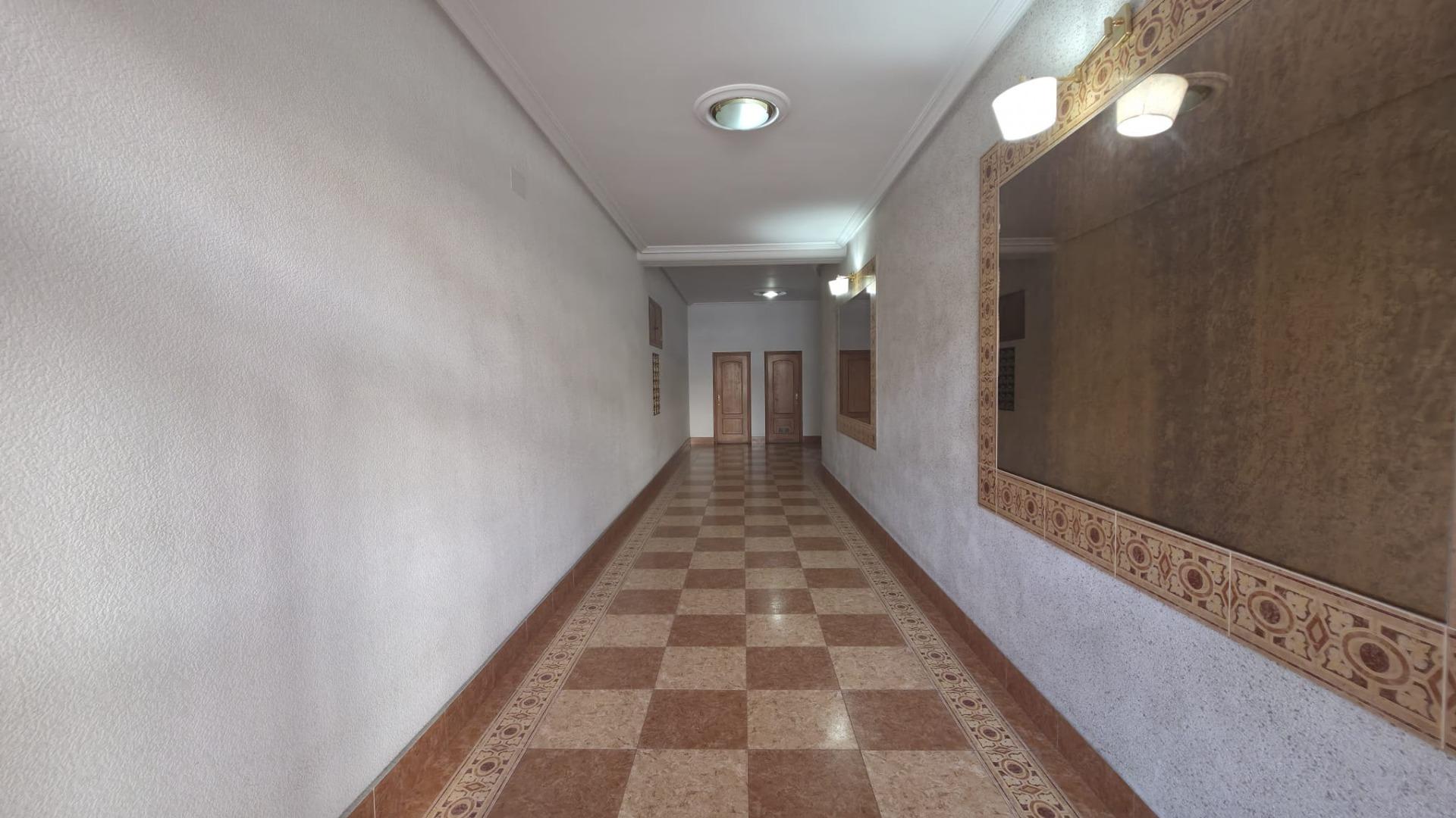 Amplio Apartamento de 3 habitaciones en Torrevieja, Acequion - foto 31