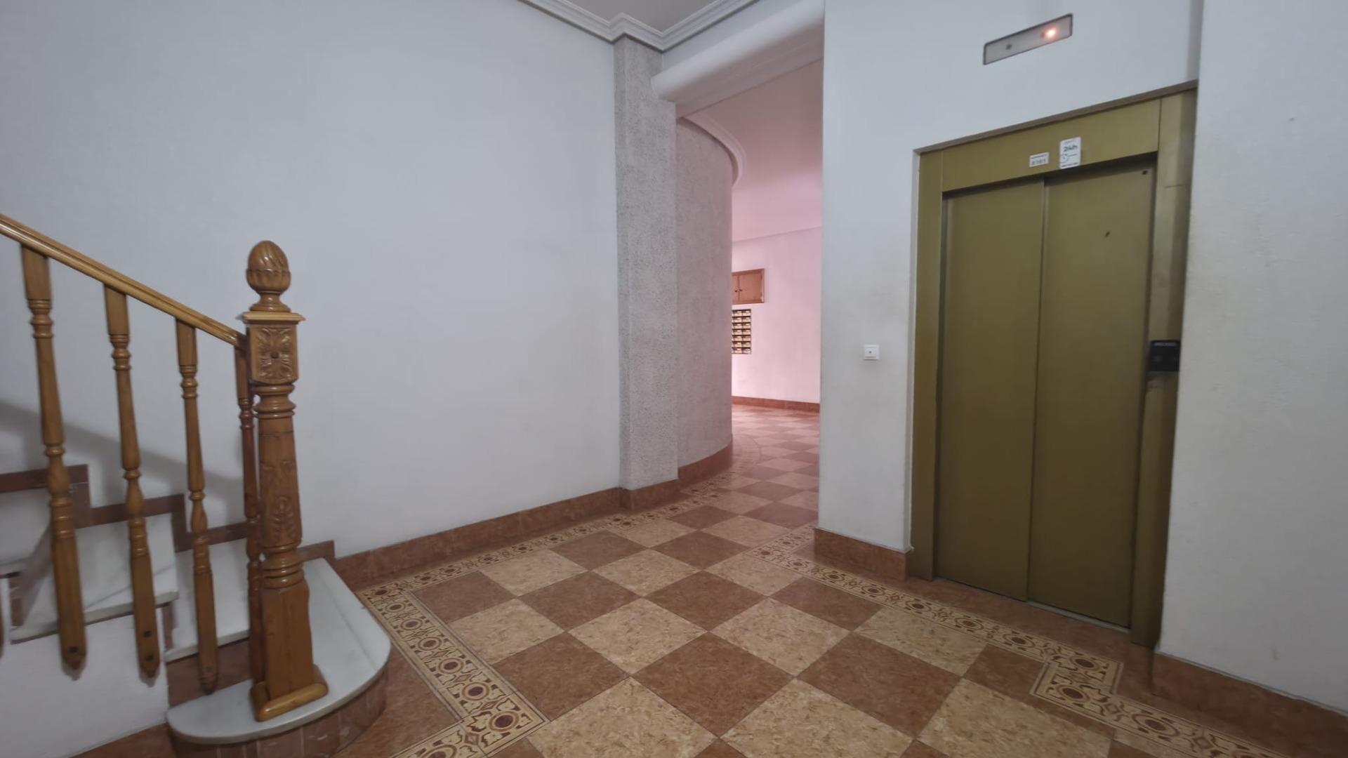 Amplio Apartamento de 3 habitaciones en Torrevieja, Acequion - foto 32