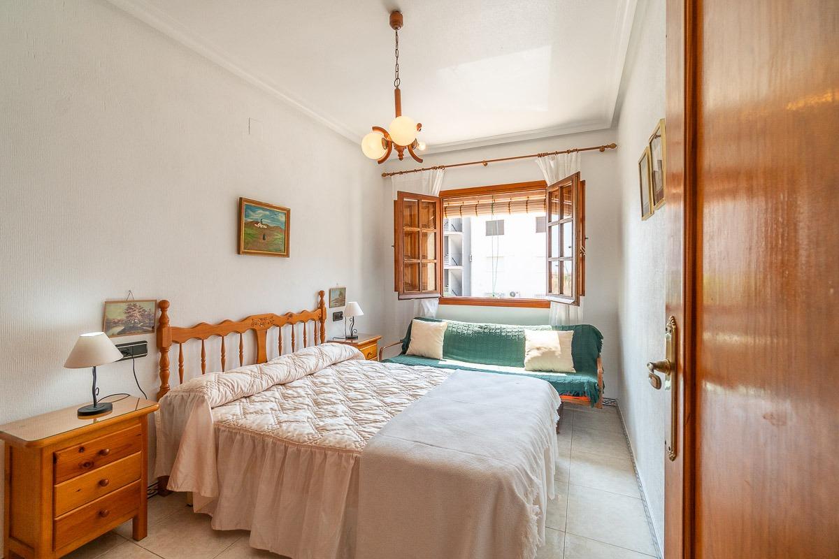 LUMINOSO ATICO DUPLEX CON SOLARIUM Y PARKING PRIVADO EN TORR - foto 18