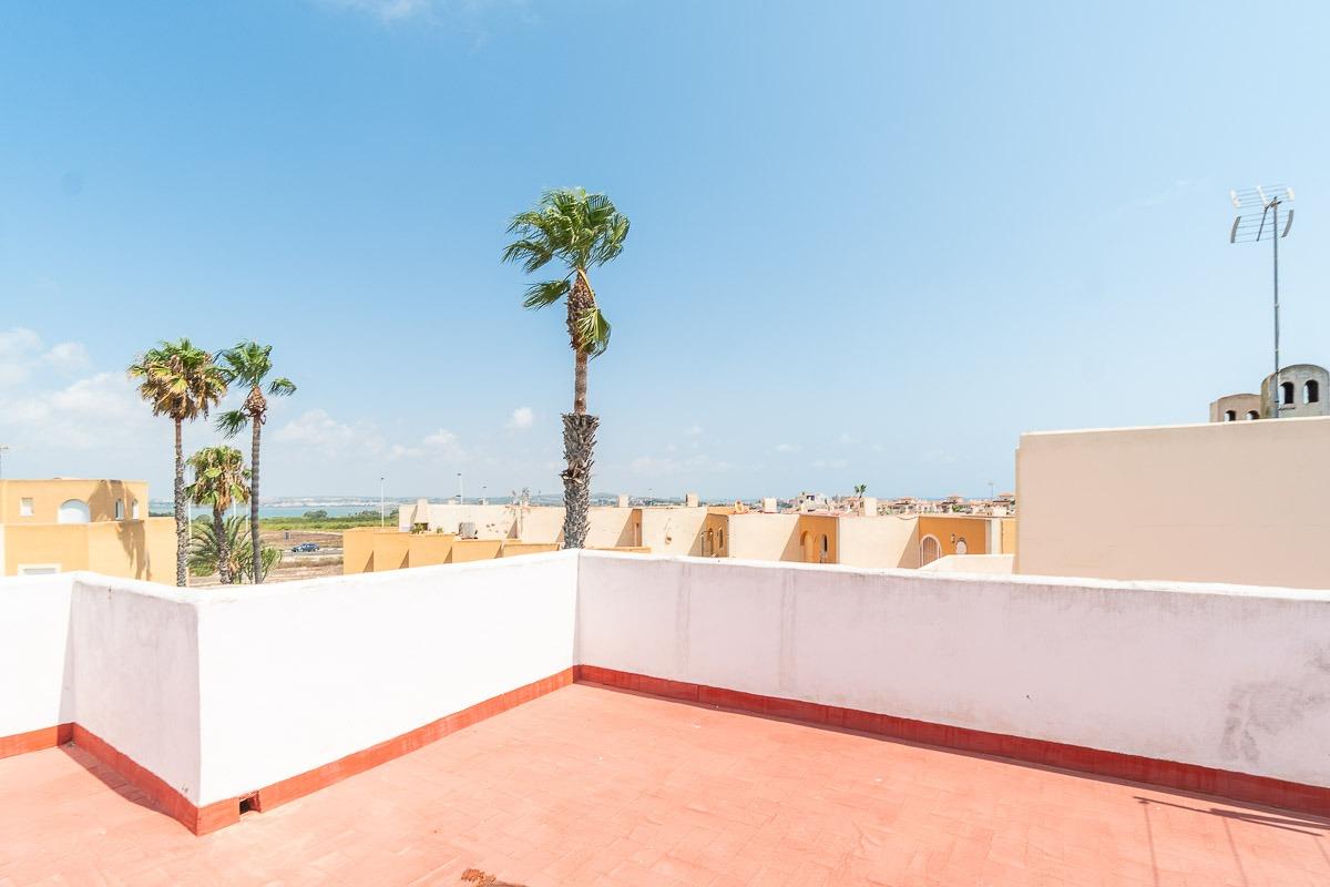 LUMINOSO ATICO DUPLEX CON SOLARIUM Y PARKING PRIVADO EN TORR - foto 34