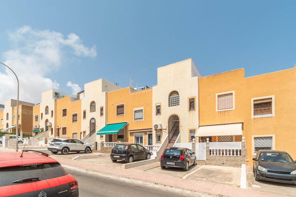 LUMINOSO ATICO DUPLEX CON SOLARIUM Y PARKING PRIVADO EN TORR - foto 38