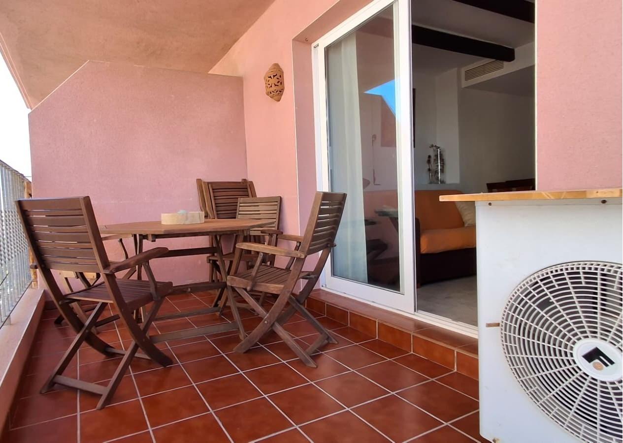 Apartamento en Torrevieja a solo 100 metros de la Playa de L - foto 11