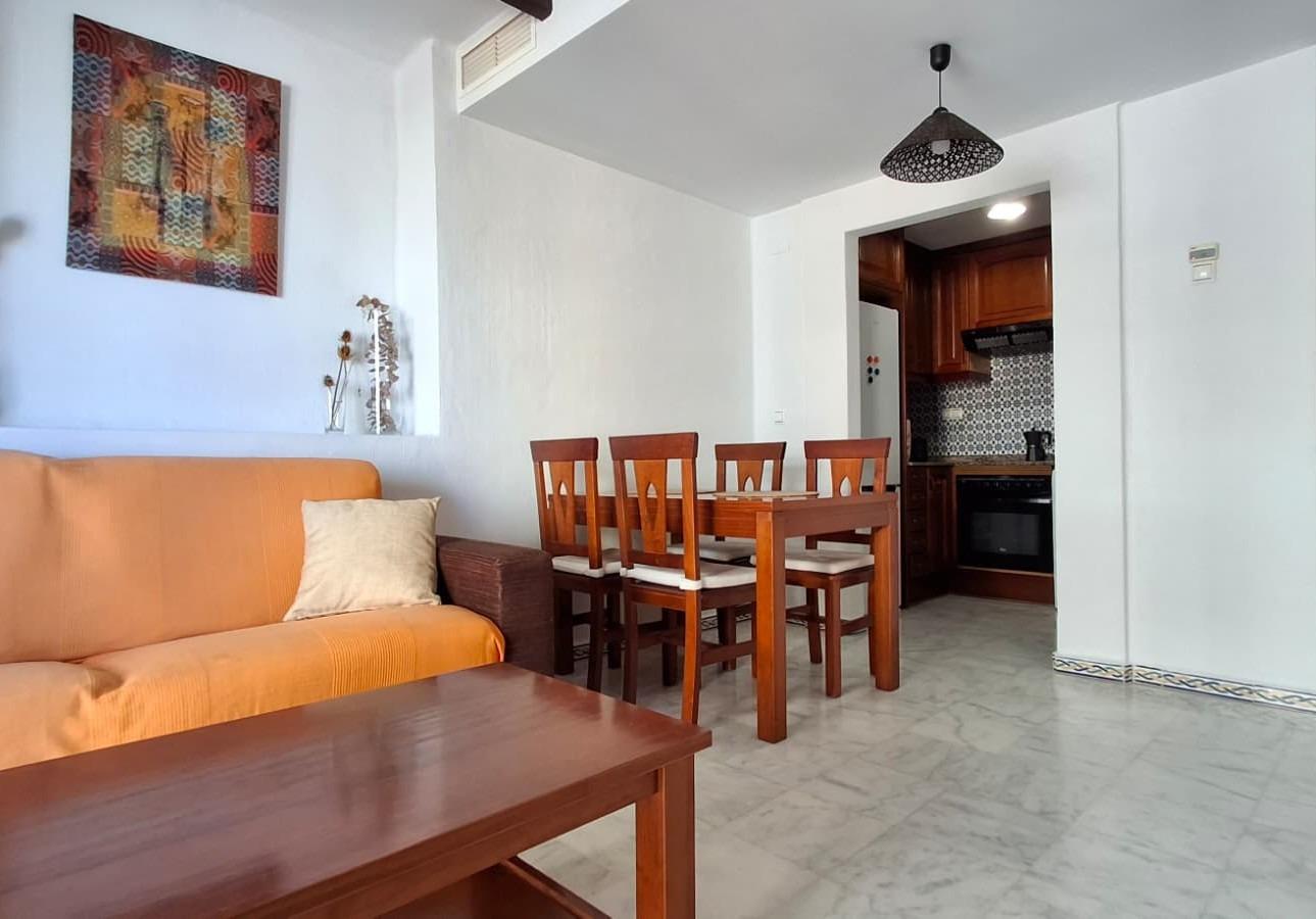 Apartamento en Torrevieja a solo 100 metros de la Playa de L - foto 14