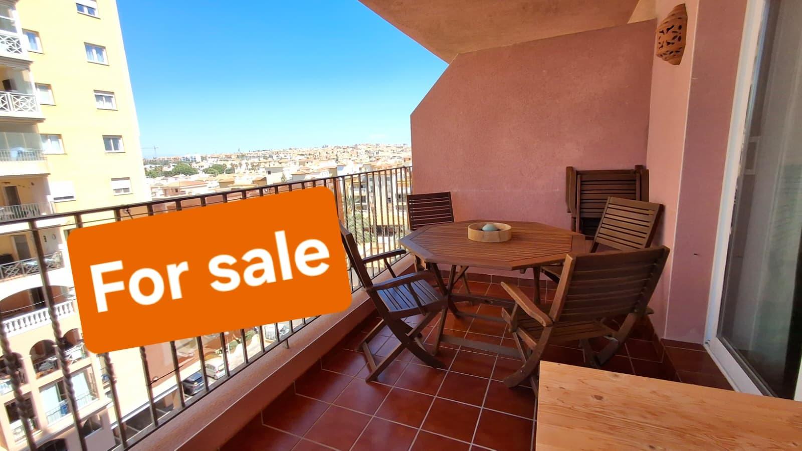 Apartamento en Torrevieja a solo 100 metros de la Playa de L - foto 10