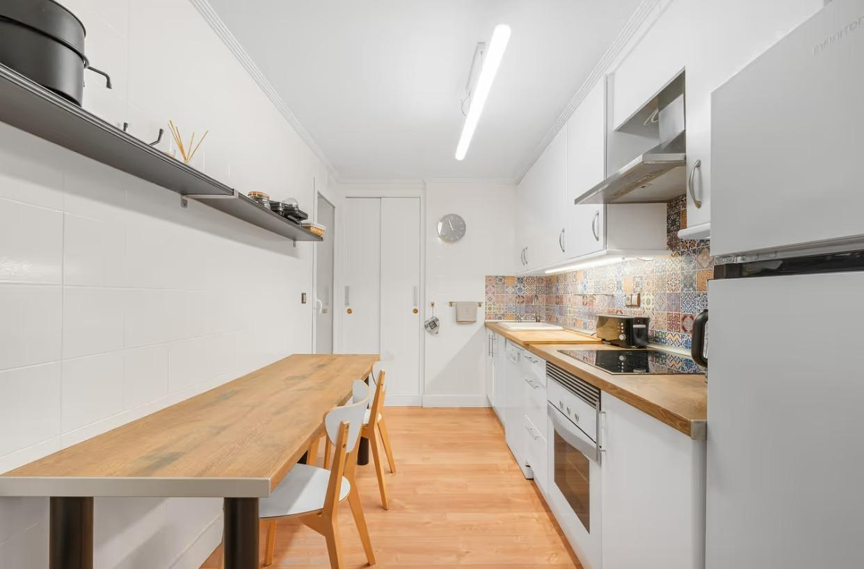 Apartamento de 3 dormitorios 2 baños, garaje, se alquila por - foto 12