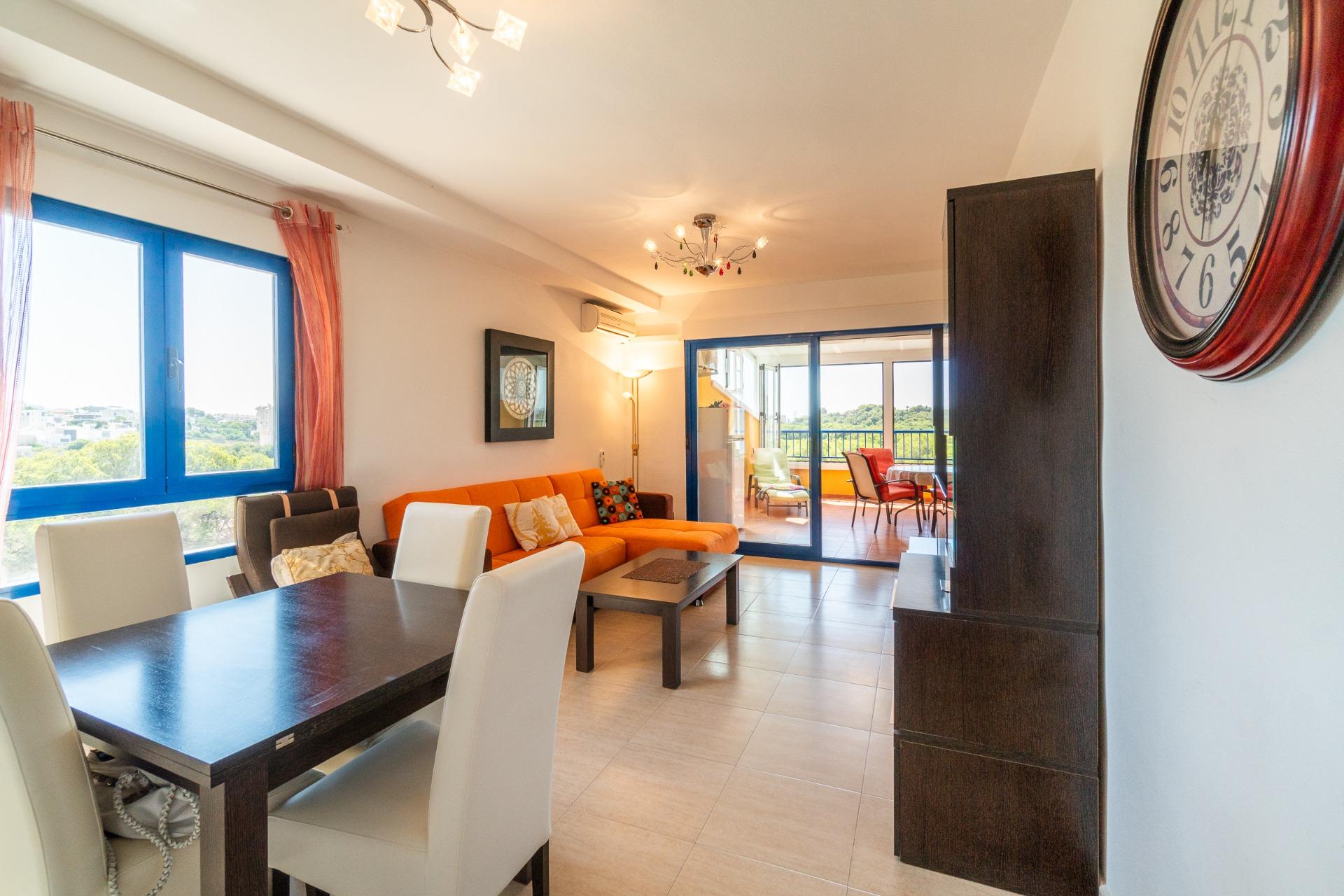 Apartamento con vistas al mar en Altos de Campoamor (Orihuel - foto 2