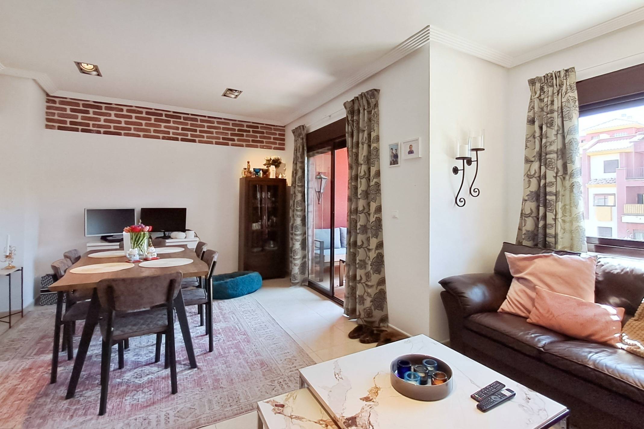 Apartamento de 2 dormitorios con solárium privado en Royal P - foto 3