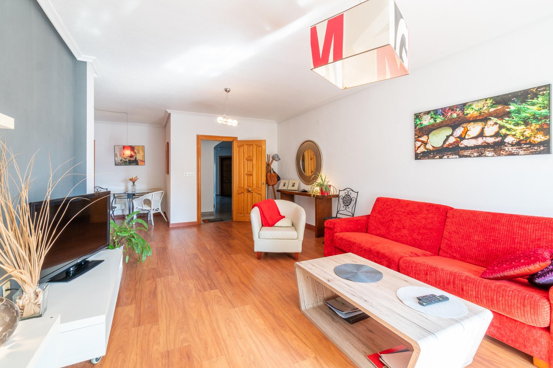 AMPLIO APARTAMENTO PLANTA BAJA DE 107 m2 JUNTO A PISCINA EN  - foto 14