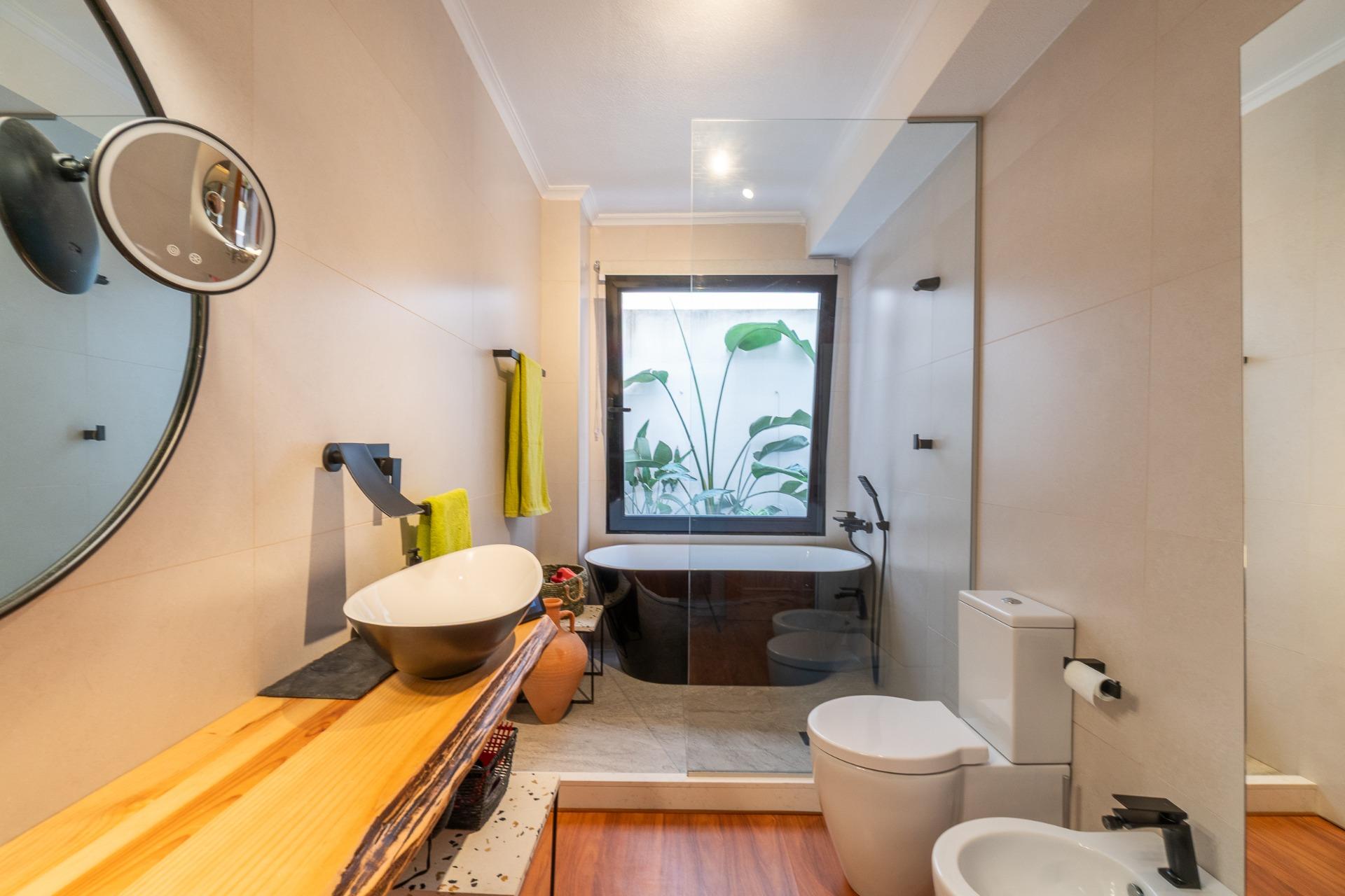 AMPLIO APARTAMENTO PLANTA BAJA DE 107 m2 JUNTO A PISCINA EN  - foto 30