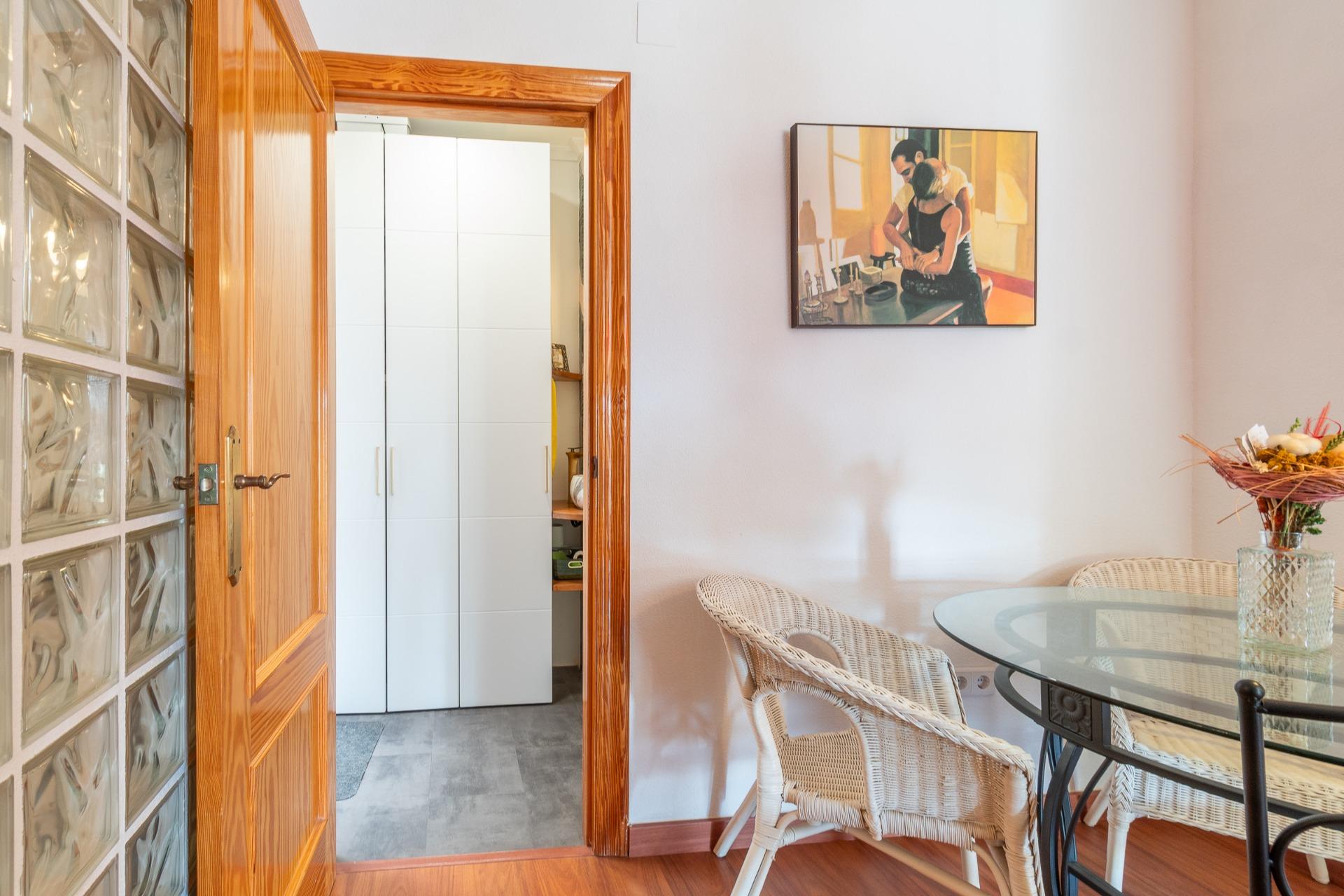 AMPLIO APARTAMENTO PLANTA BAJA DE 107 m2 JUNTO A PISCINA EN  - foto 33