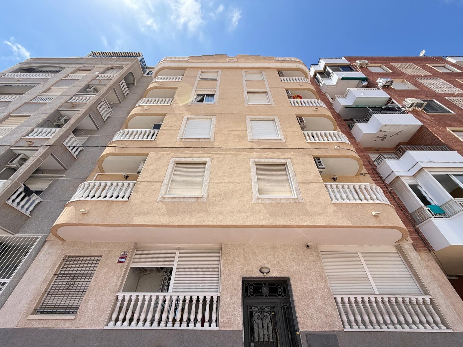 APARTAMENTO EN ACEQUION CON VISTAS AL MAR Y A 100 METROS DE  - foto 46