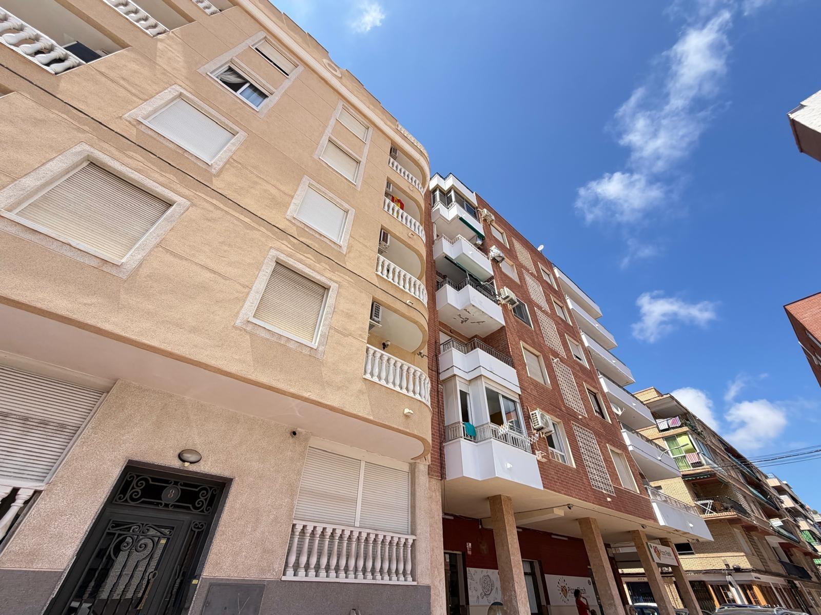 APARTAMENTO EN ACEQUION CON VISTAS AL MAR Y A 100 METROS DE  - foto 47
