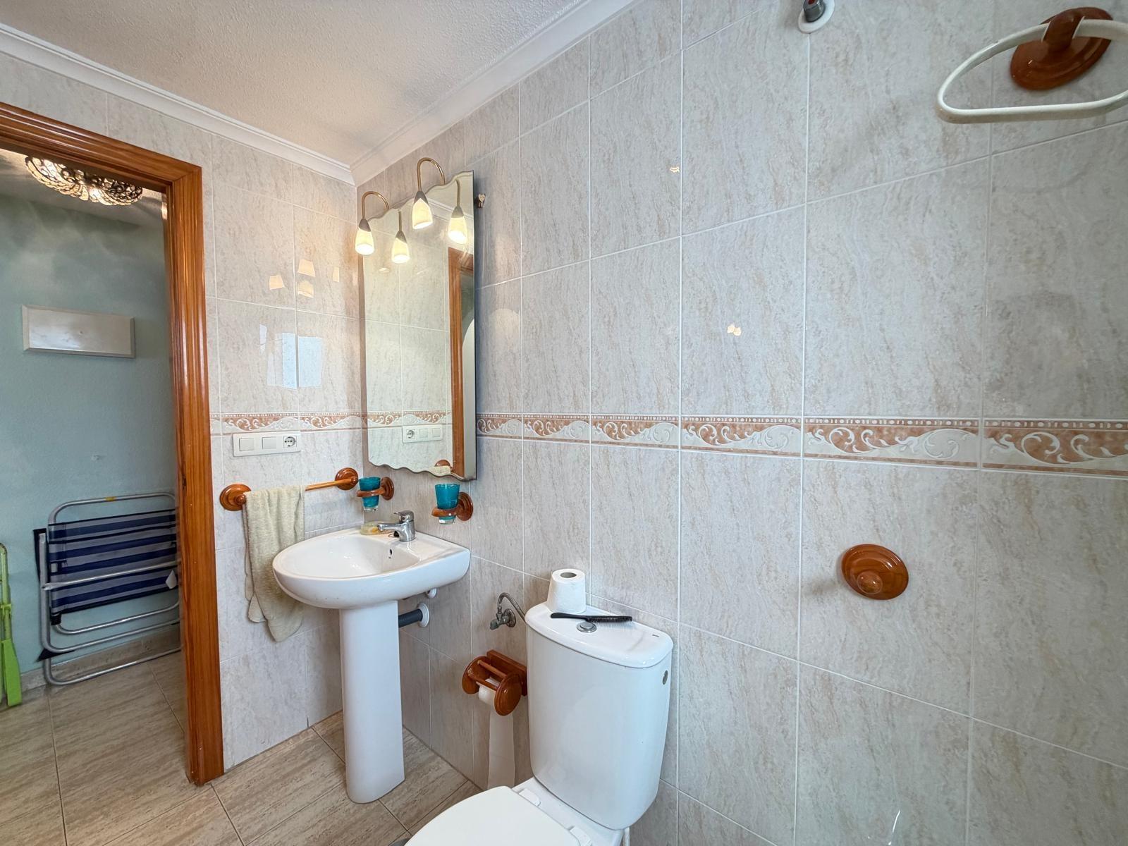 APARTAMENTO EN ACEQUION CON VISTAS AL MAR Y A 100 METROS DE  - foto 7