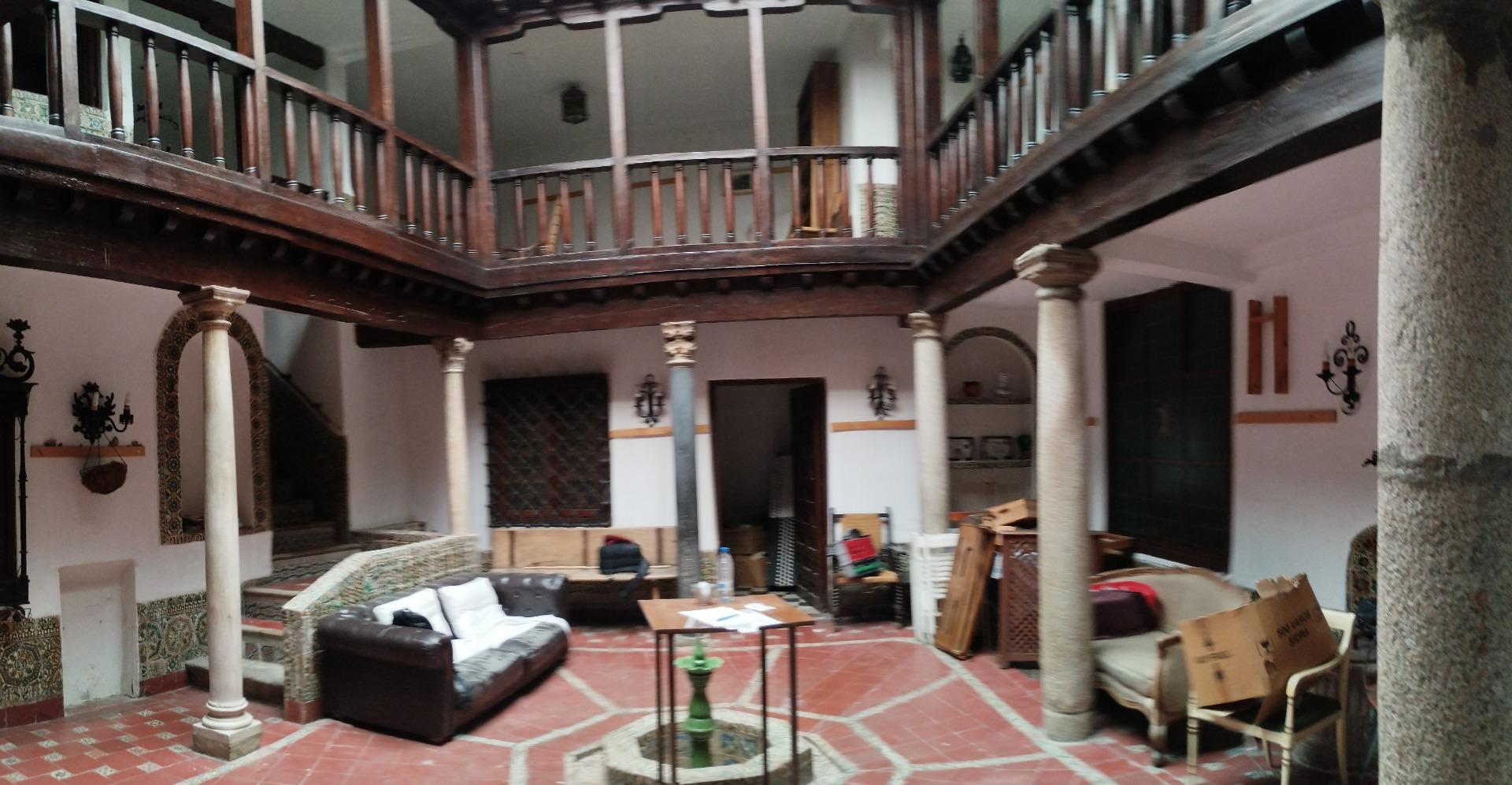 Casa castellana única en  el Casco Histórico de Toledo - foto 2