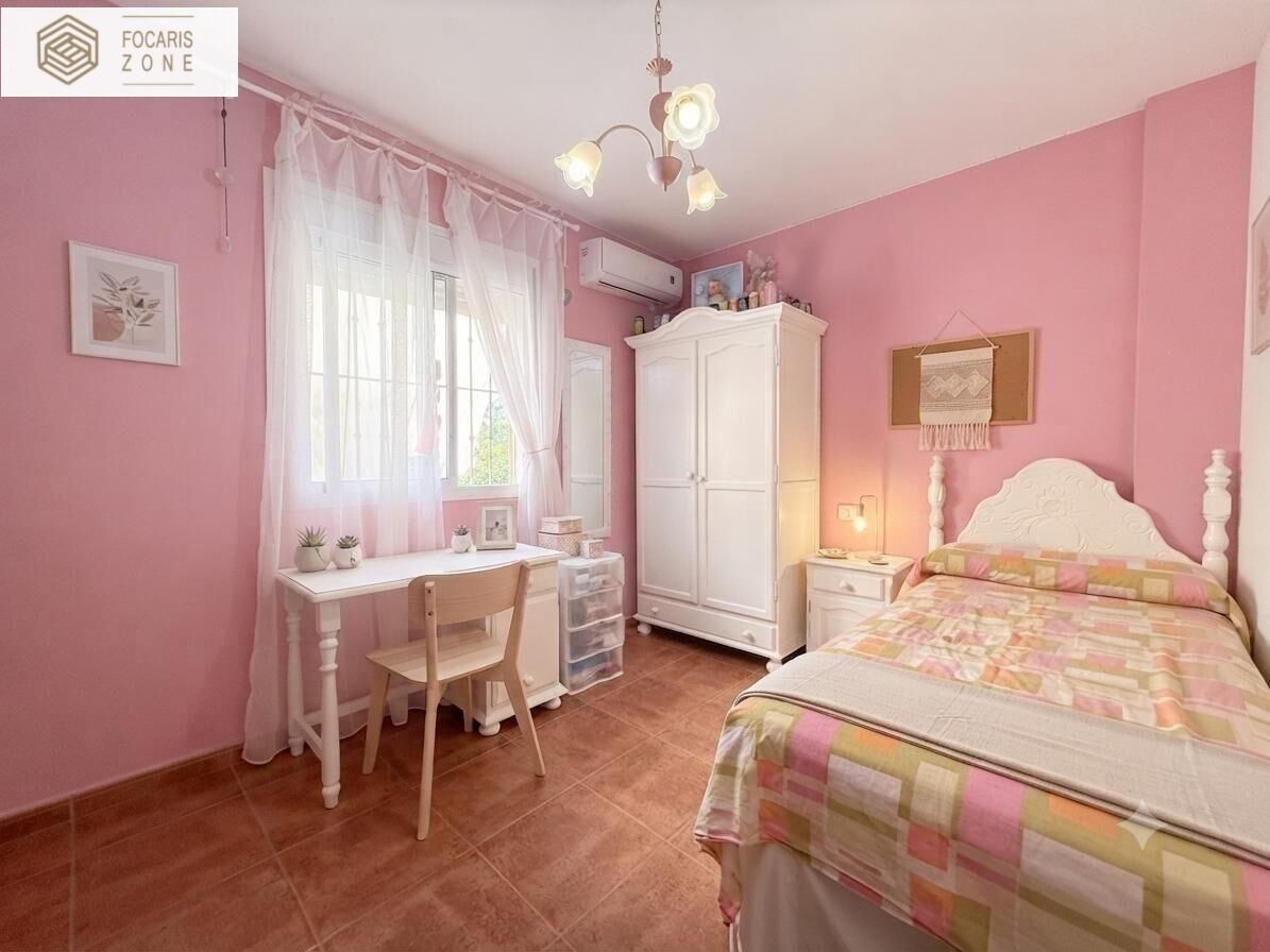 PRECIOSO CHALET EN CHURRIANA - foto 16