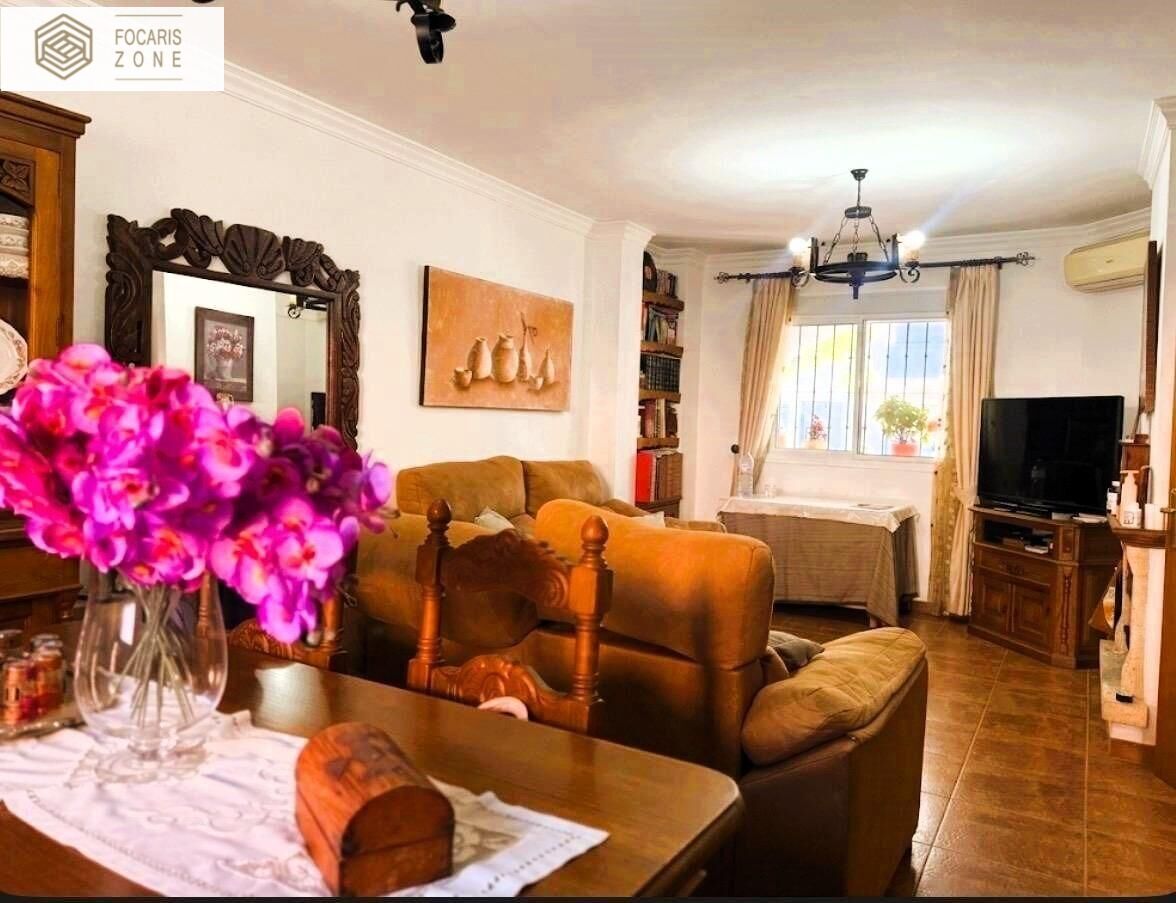 PRECIOSO CHALET EN CHURRIANA - foto 4