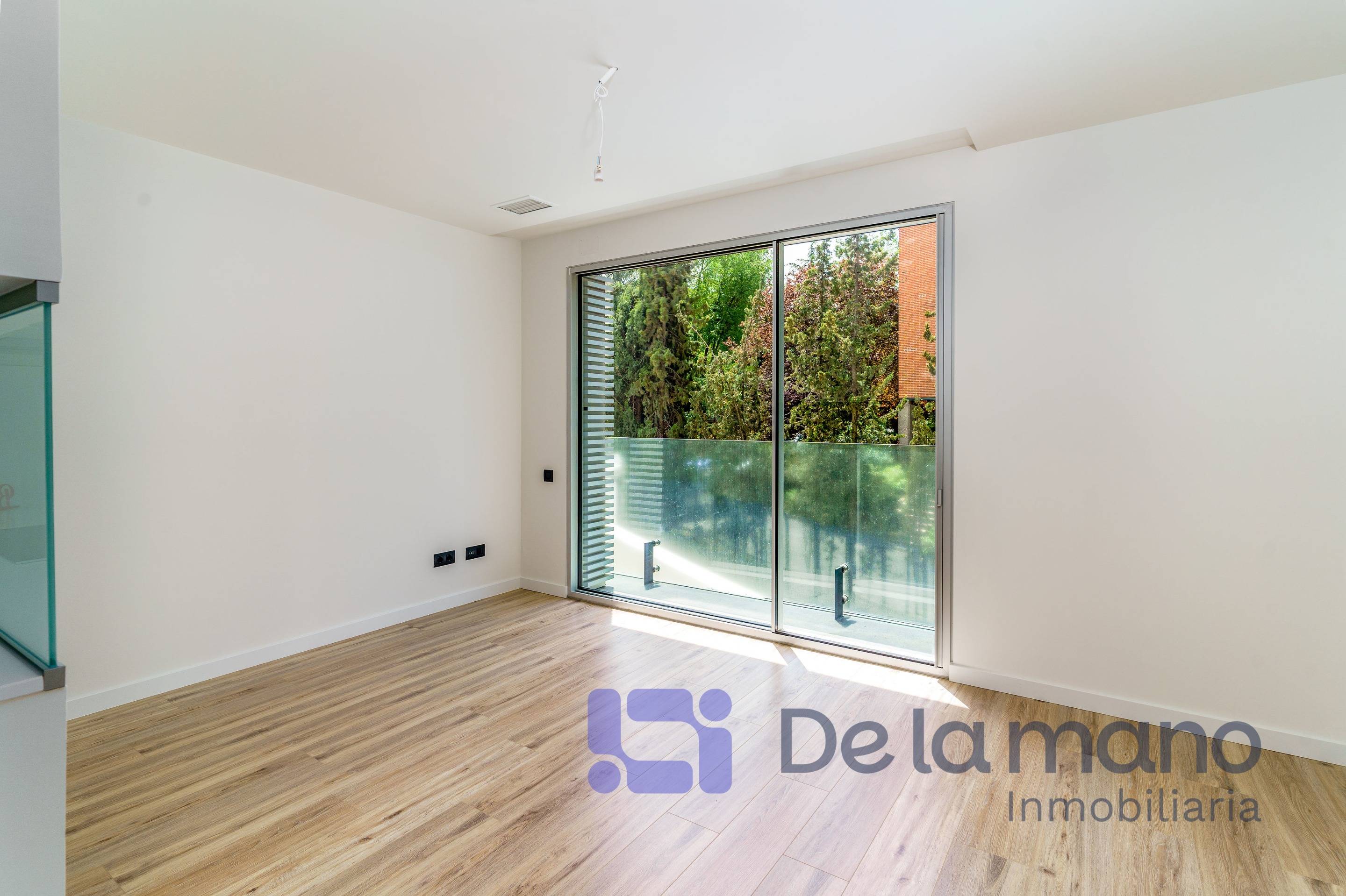 APARTAMENTO DE LUJO CON GARAJE, TRASTERO, PISCINA Y GIMNASIO - foto 11