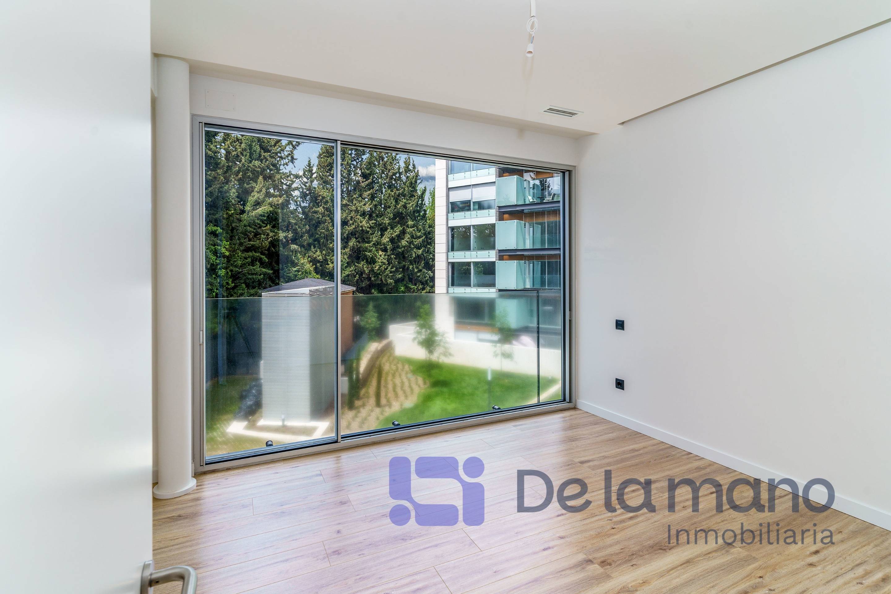 APARTAMENTO DE LUJO CON GARAJE, TRASTERO, PISCINA Y GIMNASIO - foto 17