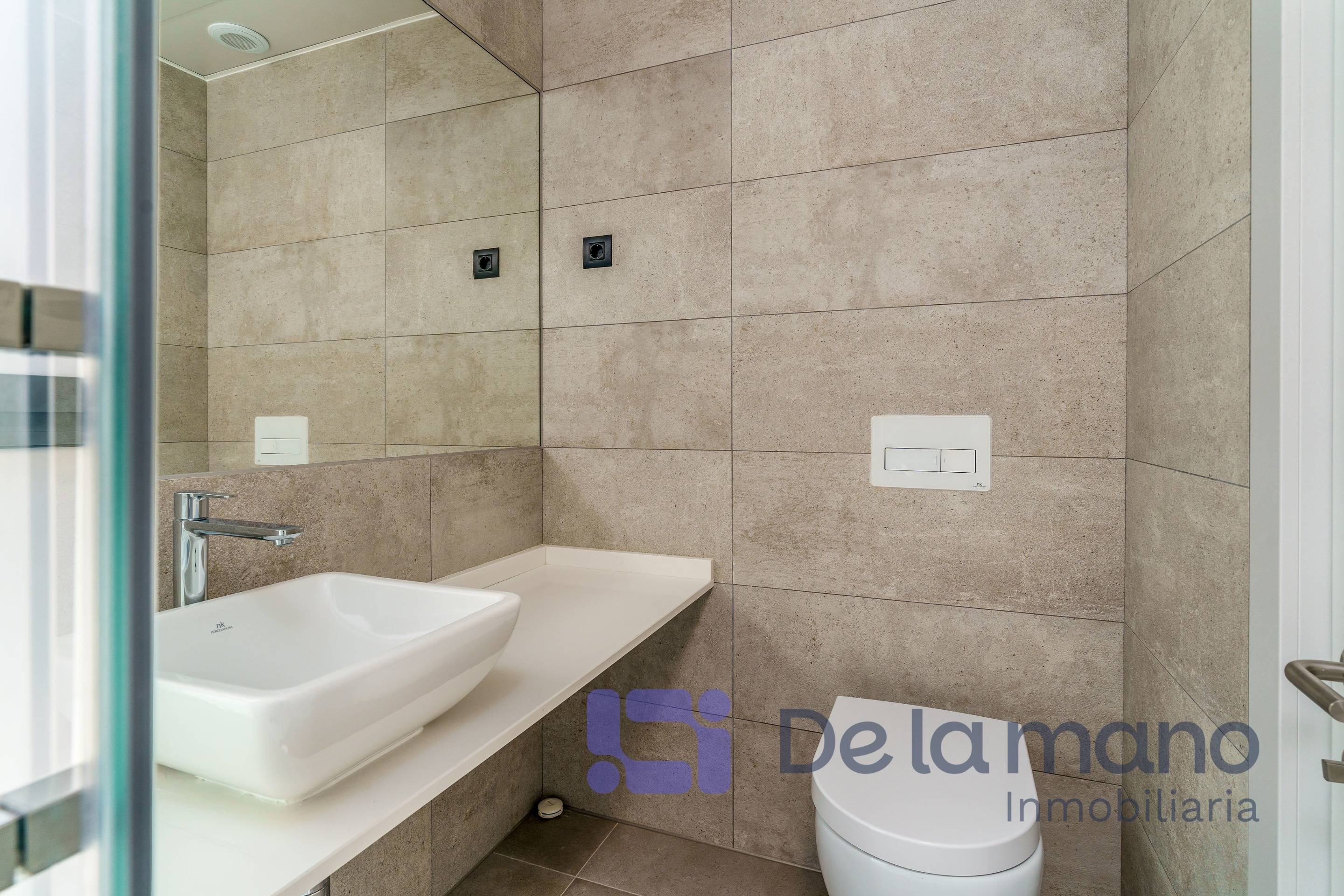 APARTAMENTO DE LUJO CON GARAJE, TRASTERO, PISCINA Y GIMNASIO - foto 23