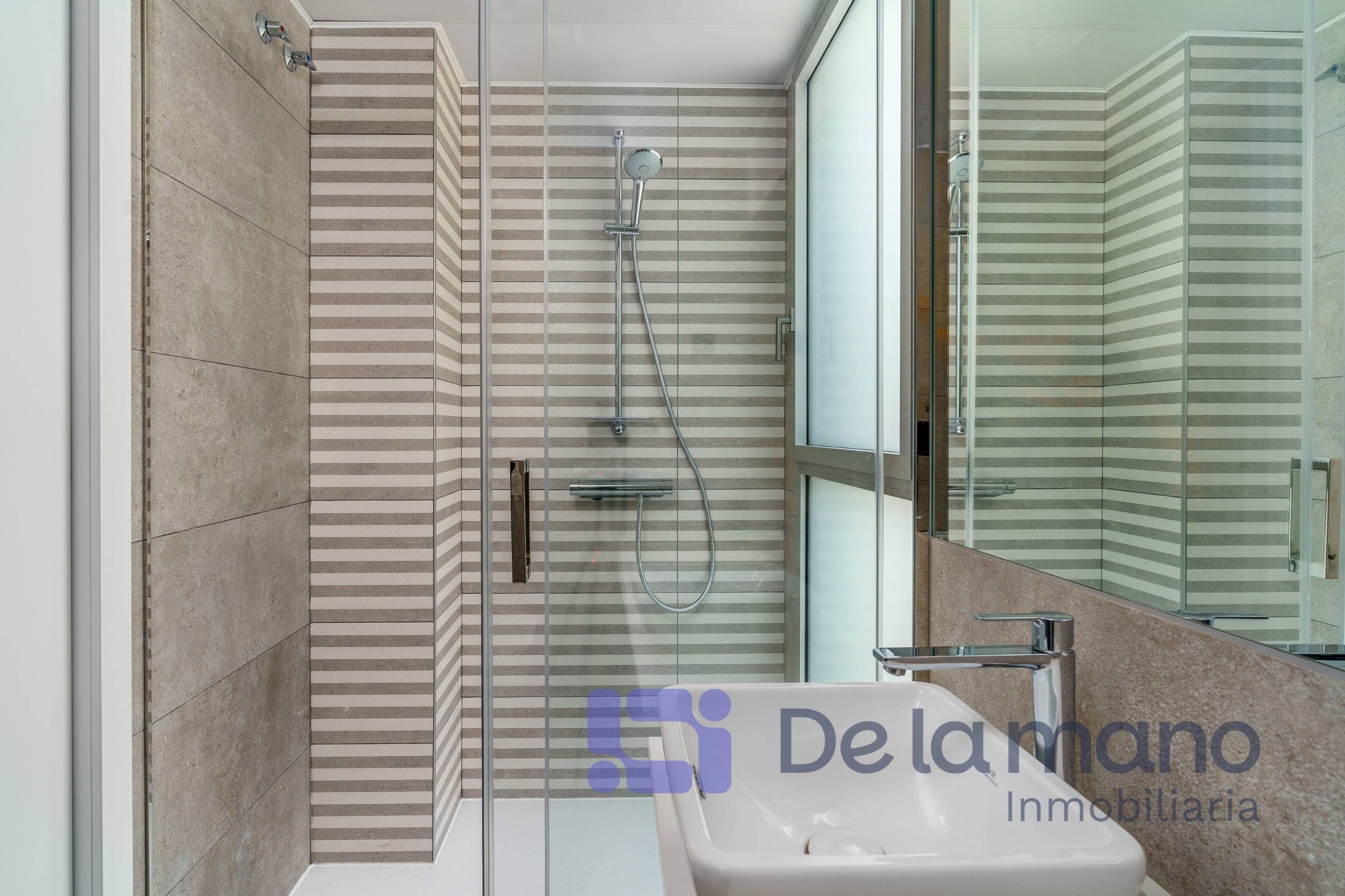 APARTAMENTO DE LUJO CON GARAJE, TRASTERO, PISCINA Y GIMNASIO - foto 24