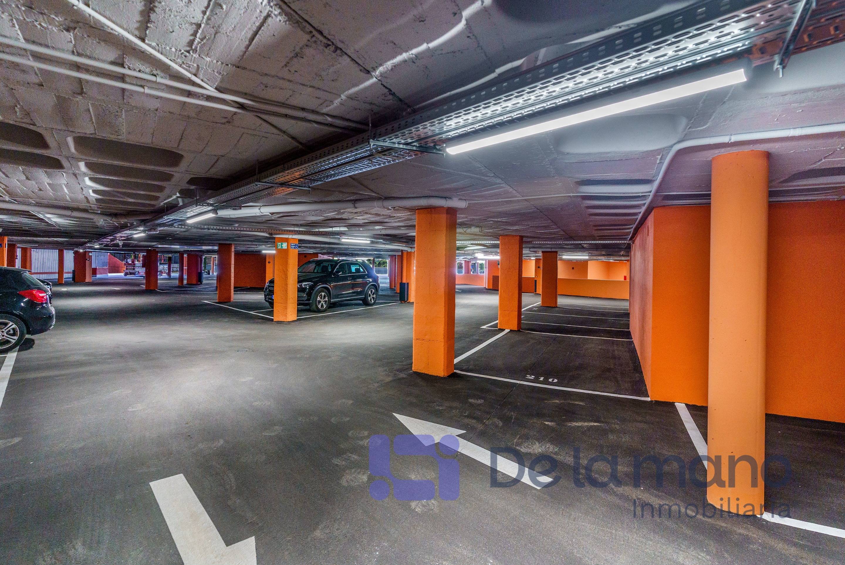 APARTAMENTO DE LUJO CON GARAJE, TRASTERO, PISCINA Y GIMNASIO - foto 28