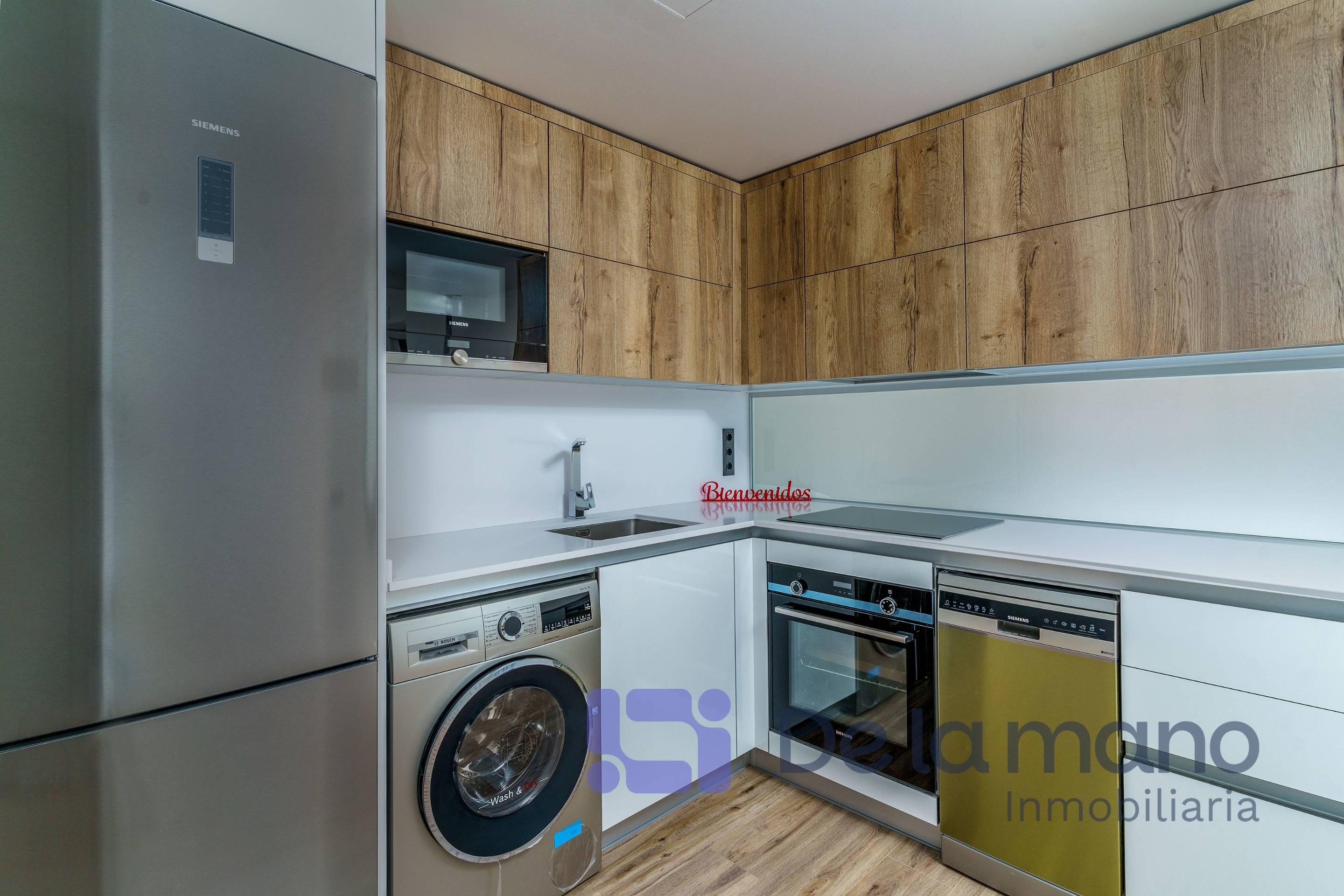 APARTAMENTO DE LUJO CON GARAJE, TRASTERO, PISCINA Y GIMNASIO - foto 8