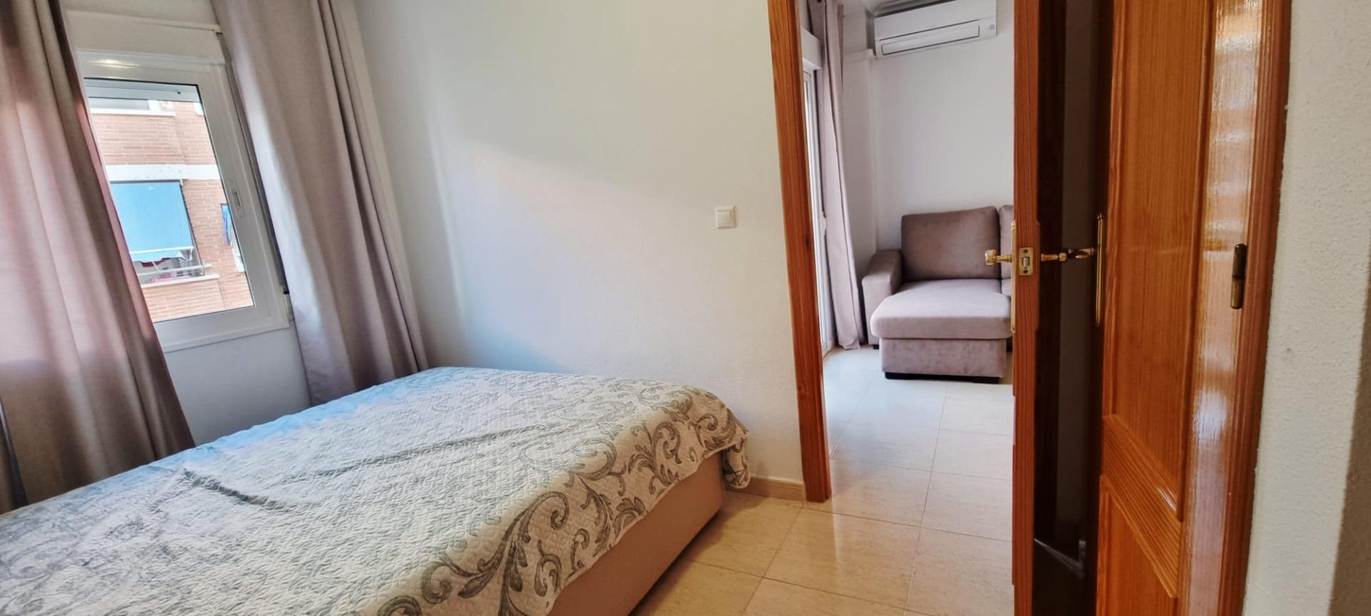 se vende un piso de 2 dormitorios en comunidad con piscina e - foto 14