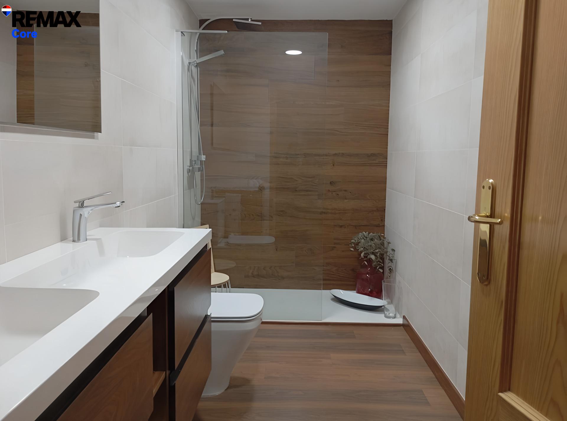 Tu nuevo hogar te espera en la prestigiosa Urbanización Malt - foto 37