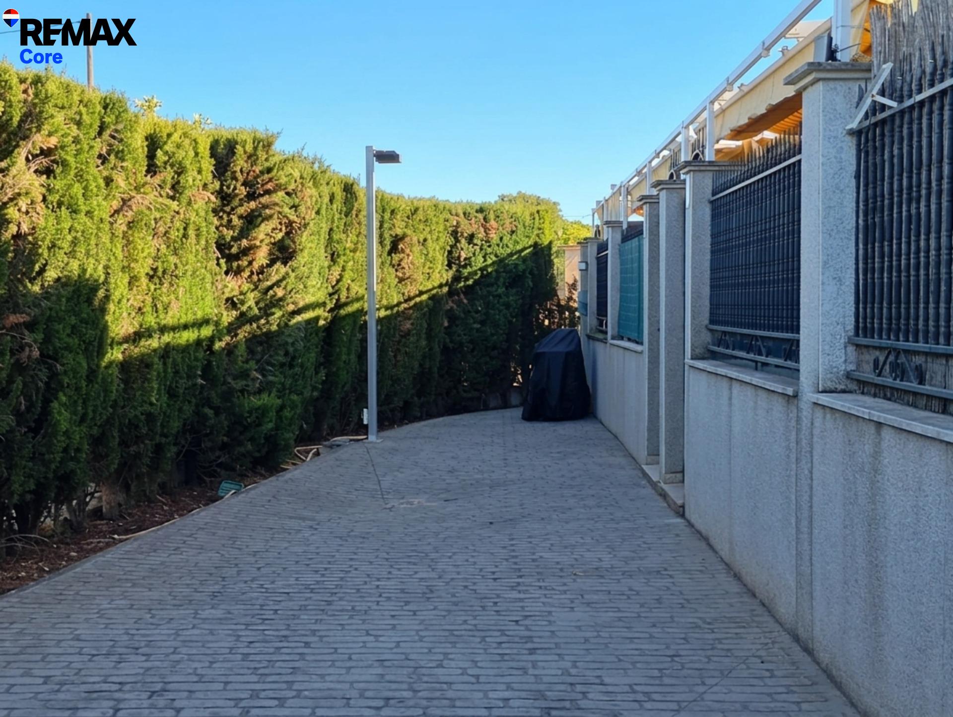 Tu nuevo hogar te espera en la prestigiosa Urbanización Malt - foto 5