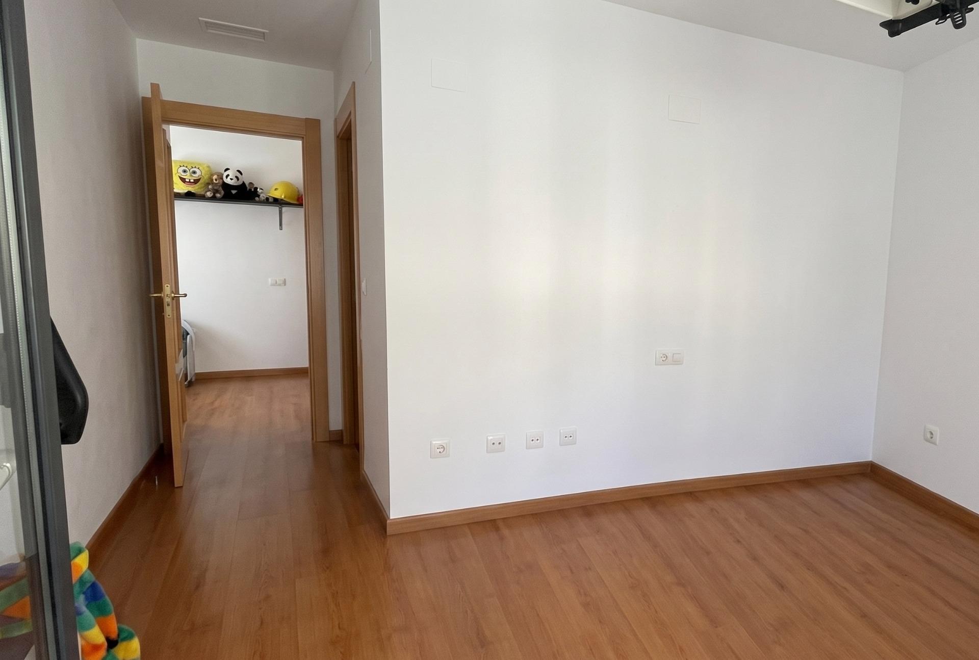Increíble piso totalmente reformado  en cogollos vega - foto 8