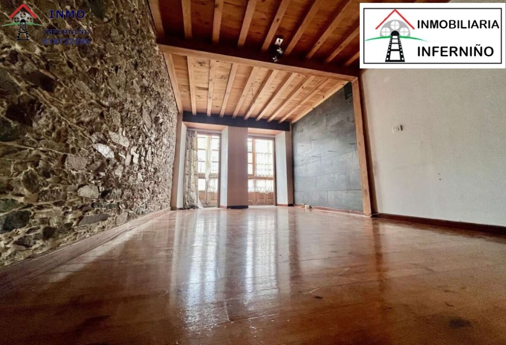 Adosada en Venta en Cedeira La Coruña Ref: 438261