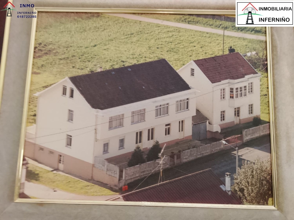 Casa-Chalet en Venta en Pedroso La Coruña Ref: 438403
