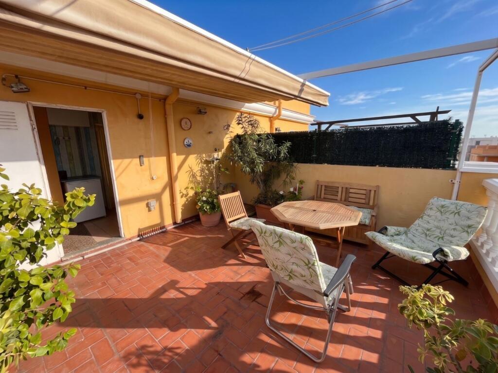 Espectacular apartamento con terraza privada y vistas al mar - foto 2