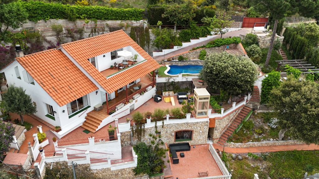 Casa-Chalet en Venta en Arenys De Munt Barcelona
