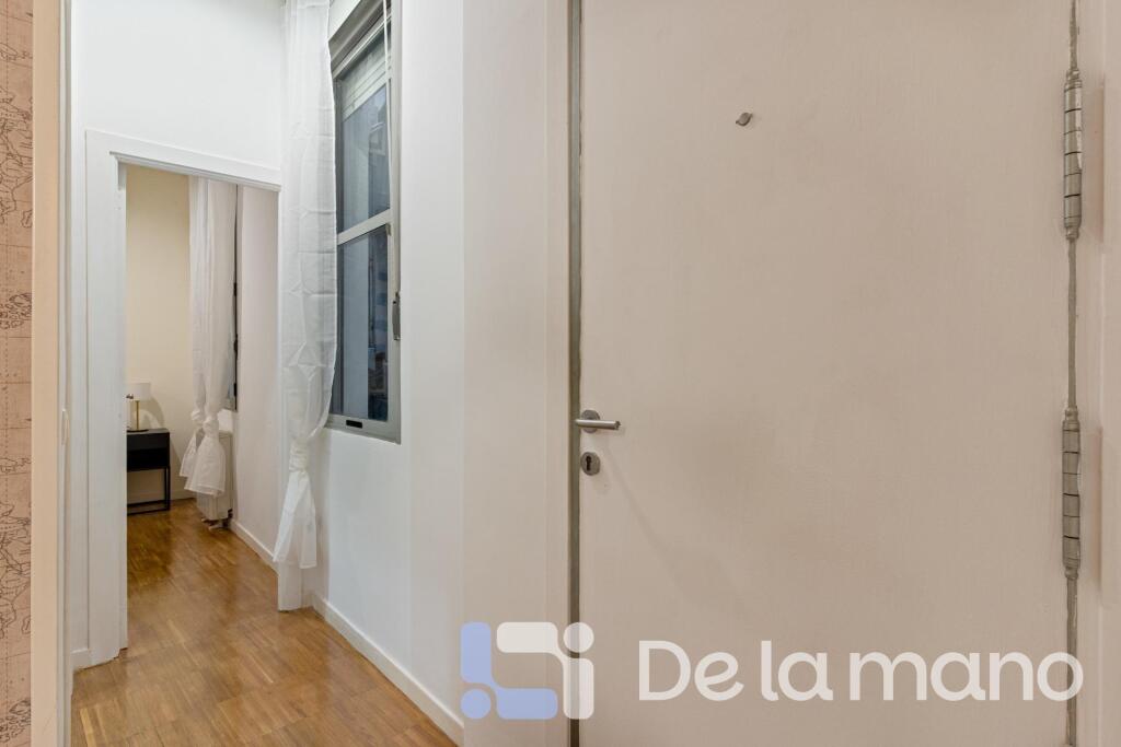 PISO REFORMADO, AMUEBLADO Y CON BALCÓN PRIVADO. - foto 11
