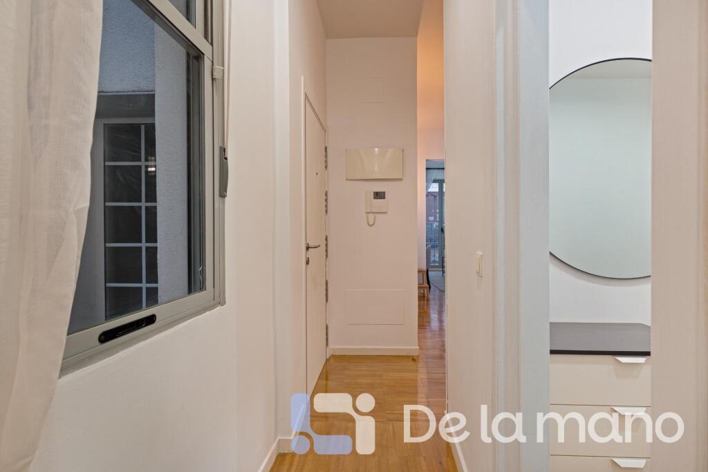 PISO REFORMADO, AMUEBLADO Y CON BALCÓN PRIVADO. - foto 14