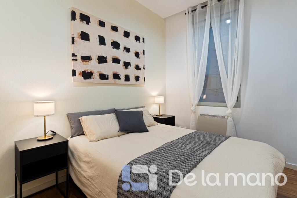 PISO REFORMADO, AMUEBLADO Y CON BALCÓN PRIVADO. - foto 17