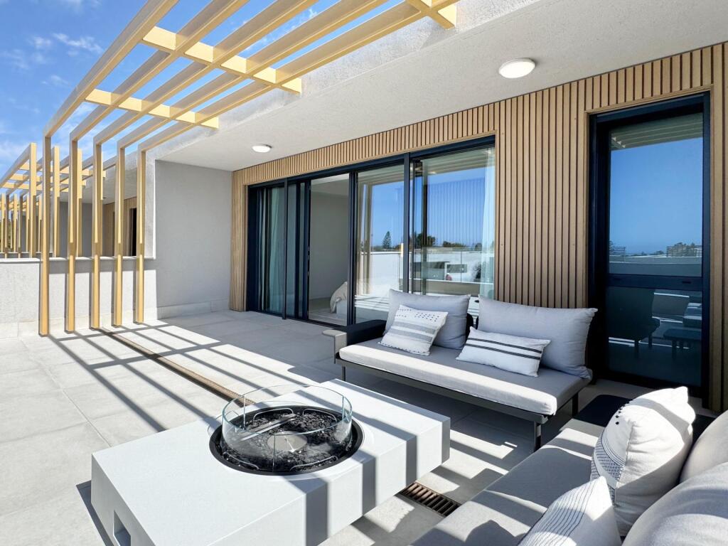 CHALET de 3 DORM y ENTREGA INMEDIATA!  en Mijas Costa, jardí - foto 24