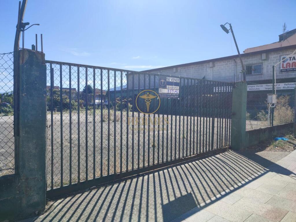 Parcela en venta Tui centro - foto 4