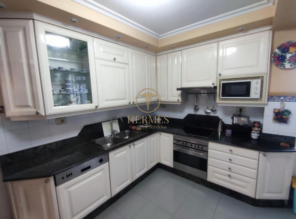 Piso de 115 m2 en venta Gran Vía Vigo.