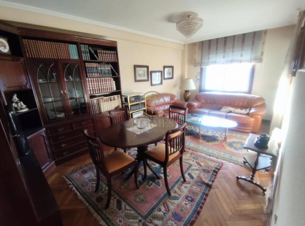 Piso de 115 m2 en venta Gran Vía Vigo. - foto 7
