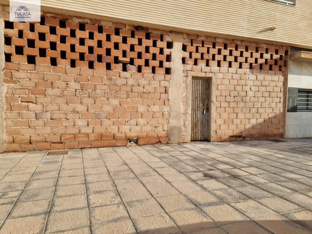 Local comercial en Alquiler en Roquetas De Mar Almería